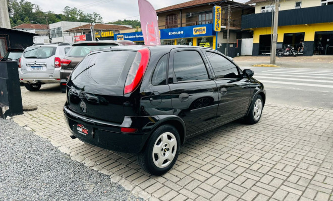 GM - Chevrolet Corsa Hatchback 1.0 MPFI 8V 71cv 5p 2004 Gasolina-2