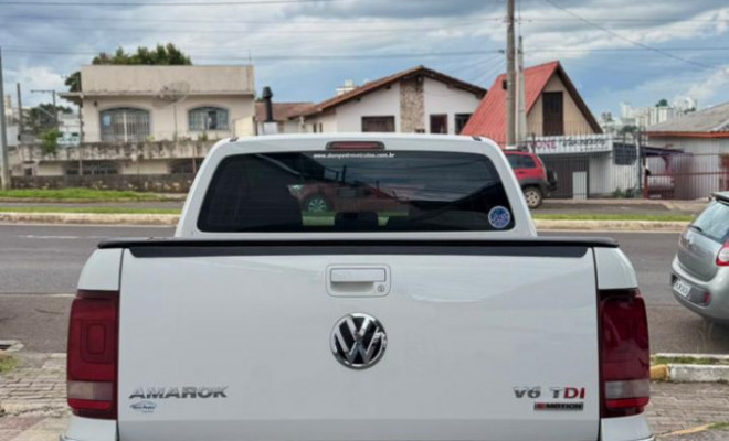 VW - VolksWagen AMAROK Highline CD 3.0 4x4 TB Dies. Aut. 2018 Diesel-3