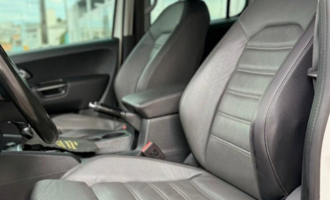 VW - VolksWagen AMAROK Highline CD 3.0 4x4 TB Dies. Aut. 2018 Diesel-10