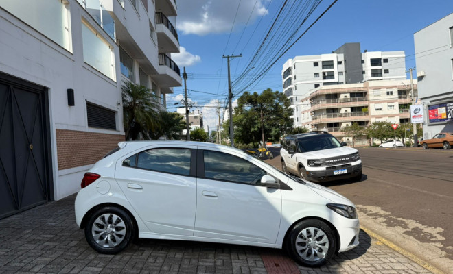 GM - Chevrolet ONIX HATCH LT 1.4 8V FlexPower 5p Mec. 2018 Flex-2