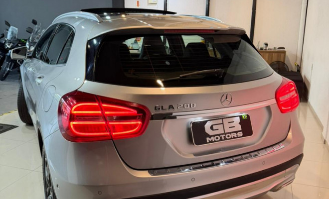 Mercedes-Benz GLA 250 Enduro 2.0 TB 16V 211cv Aut. 2017 Flex-3