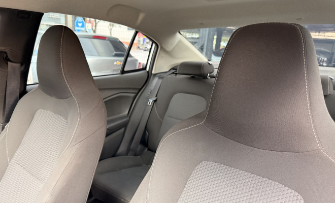 GM - Chevrolet ONIX SEDAN Plus LT 1.0 12V Flex 4p Mec. 2025 Flex-8