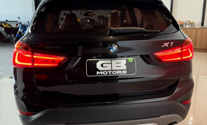 BMW X1 SDRIVE 20i 2.0/2.0 TB Acti.Flex Aut. 2018 Flex-4