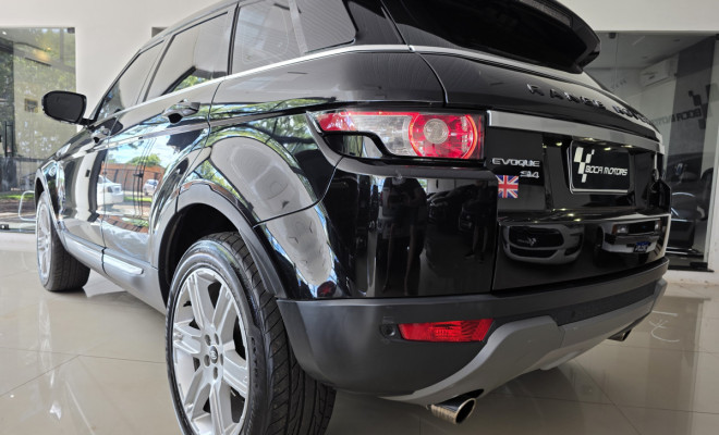 Land Rover Range R.EVOQUE Prestige 2.0 Aut. 5p 2013 Gasolina-4