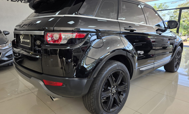 Land Rover Range R.EVOQUE Prestige 2.0 Aut. 5p 2013 Gasolina-4