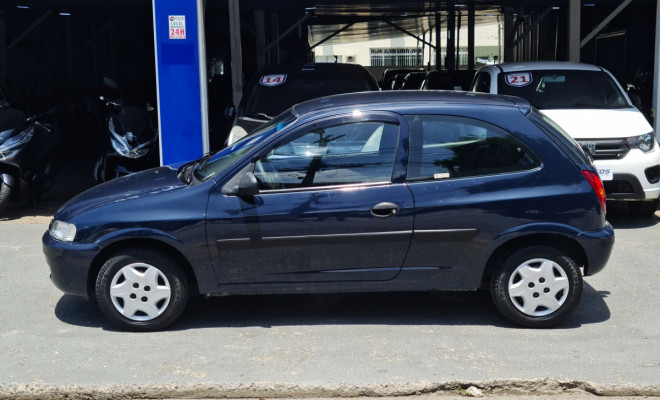 Chevrolet Celta 1.0 Spirit 2005 2 Portas-2