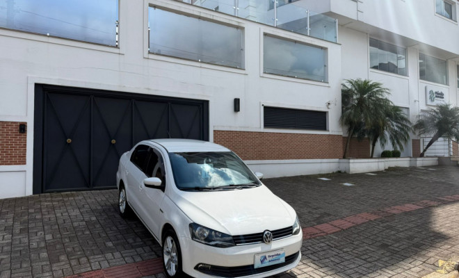 VW - VolksWagen VOYAGE Evidence 1.6 Total Flex 8V 4p 2015 Flex-1