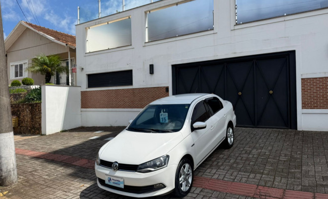 VW - VolksWagen VOYAGE Evidence 1.6 Total Flex 8V 4p 2015 Flex-0