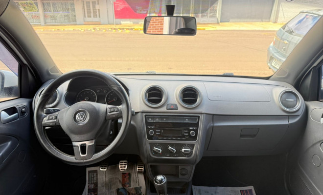 VW - VolksWagen VOYAGE Evidence 1.6 Total Flex 8V 4p 2015 Flex-5