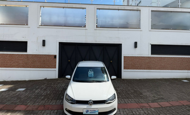 VW - VolksWagen VOYAGE Evidence 1.6 Total Flex 8V 4p 2015 Flex