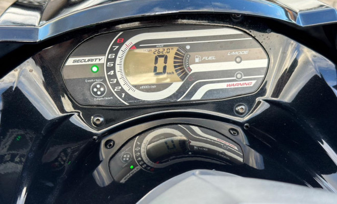 JET SKI YAMAHA VXR WAVERUNNER 1.8 2014 Gasolina-12