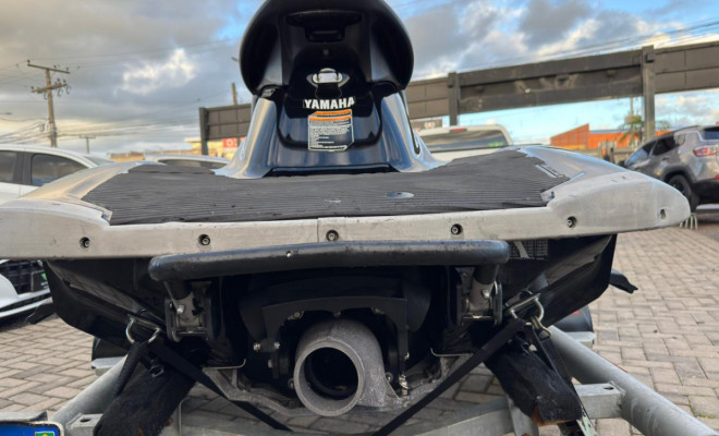 JET SKI YAMAHA VXR WAVERUNNER 1.8 2014 Gasolina-13