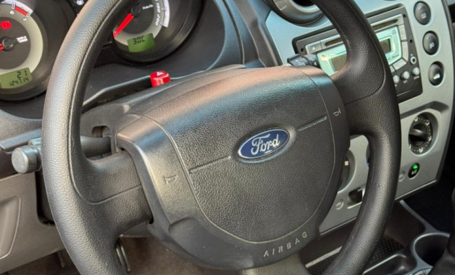 Ford Fiesta SE 1.0 8V Flex 5p 2014 Flex-8