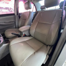 Toyota Corolla XLi 1.6 16V 110cv Mec. 2006 Gasolina-8