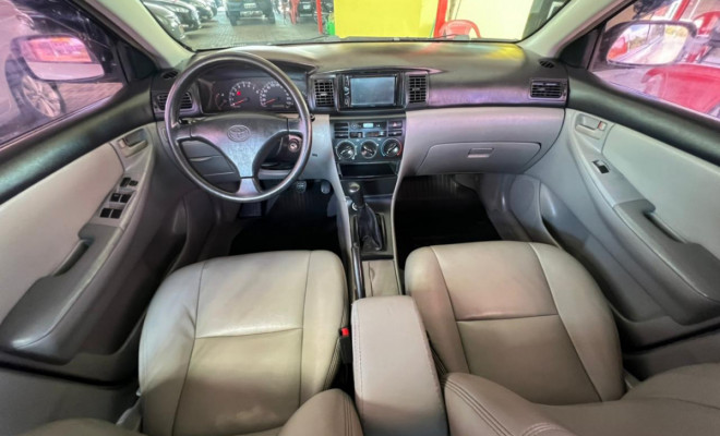 Toyota Corolla XLi 1.6 16V 110cv Mec. 2006 Gasolina-7