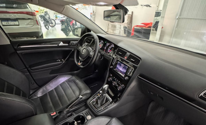 VW - VolksWagen Golf Variant Highline 1.4 TSI Aut. 2015 Gasolina-5