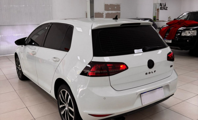 VW - VolksWagen Golf Variant Highline 1.4 TSI Aut. 2015 Gasolina-14