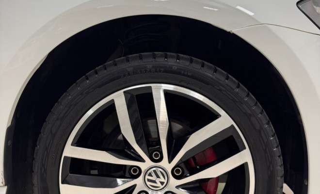 VW - VolksWagen Golf Variant Highline 1.4 TSI Aut. 2015 Gasolina-10