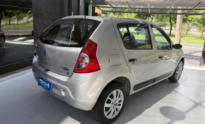 Renault SANDERO Privilège Hi-Flex 1.6 16V 5p Aut 2012 Flex-1