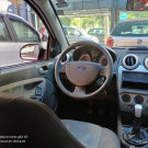 Ford Fiesta Sedan SE 1.6 16V Flex 4p 2013 Flex-9