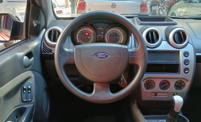 Ford Fiesta Sedan SE 1.6 16V Flex 4p 2013 Flex-7