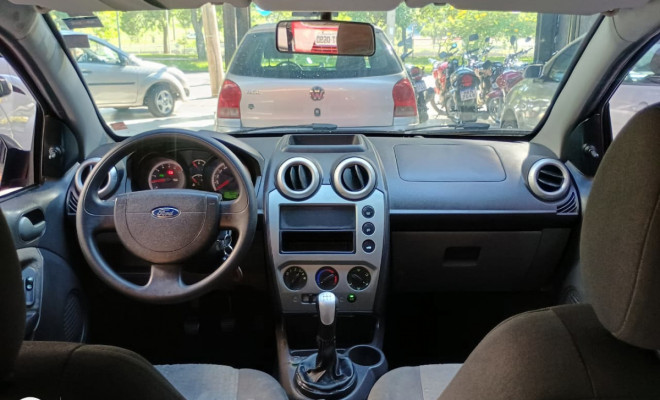 Ford Fiesta Sedan SE 1.6 16V Flex 4p 2013 Flex-6