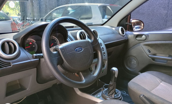 Ford Fiesta Sedan SE 1.6 16V Flex 4p 2013 Flex-4