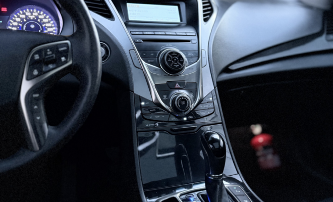 Hyundai AZERA 3.0 V6 24V 4p Aut. 2013 Gasolina-12