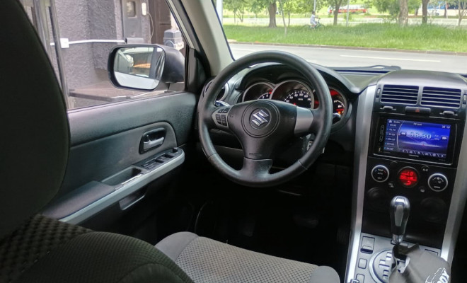 Suzuki Grand Vitara 2.0 16V 4x2/4x4 5p Aut. 2012 Gasolina-8