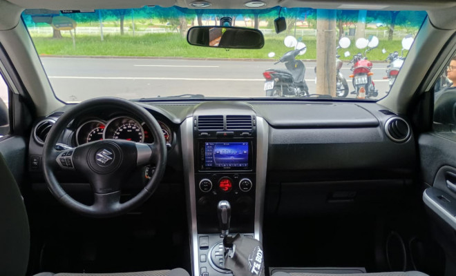 Suzuki Grand Vitara 2.0 16V 4x2/4x4 5p Aut. 2012 Gasolina-6