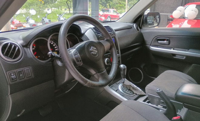 Suzuki Grand Vitara 2.0 16V 4x2/4x4 5p Aut. 2012 Gasolina-4