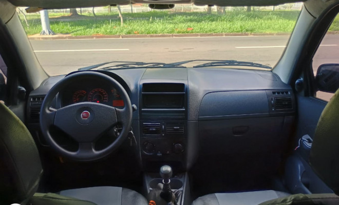 Fiat Strada Working 1.4 mpi Fire Flex 8V CD 2012 Flex-8