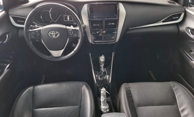 Toyota YARIS XLS Sedan 1.5 Flex 16V 4p Automático 2019 com Teto Solar.-10