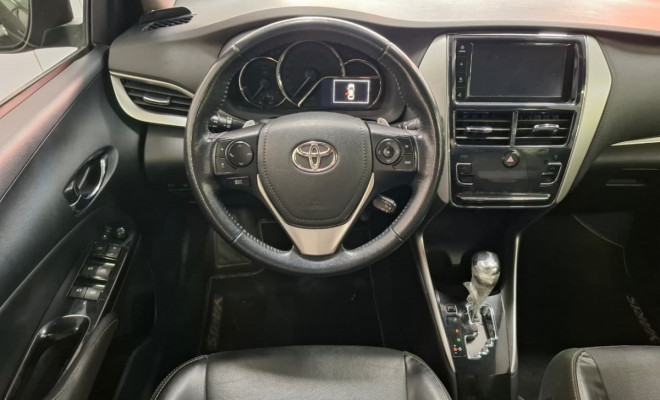 Toyota YARIS XLS Sedan 1.5 Flex 16V 4p Aut. 2019 Flex-9