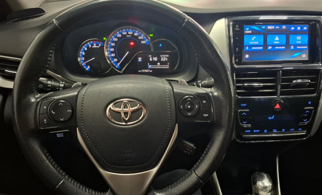 Toyota YARIS XLS Sedan 1.5 Flex 16V 4p Aut. 2019 Flex-22