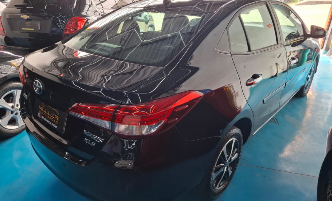 Toyota YARIS XLS Sedan 1.5 Flex 16V 4p Automático 2019 com Teto Solar.-19