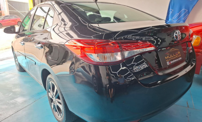 Toyota YARIS XLS Sedan 1.5 Flex 16V 4p Automático 2019 com Teto Solar.-2
