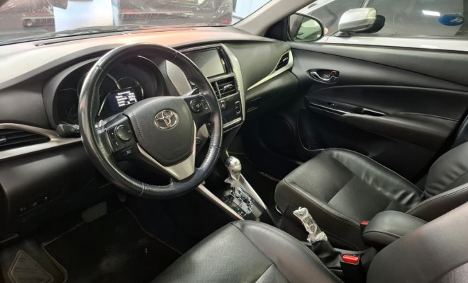 Toyota YARIS XLS Sedan 1.5 Flex 16V 4p Aut. 2019 Flex-7