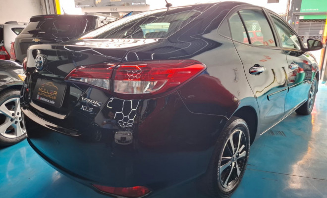 Toyota YARIS XLS Sedan 1.5 Flex 16V 4p Automático 2019 com Teto Solar.-4