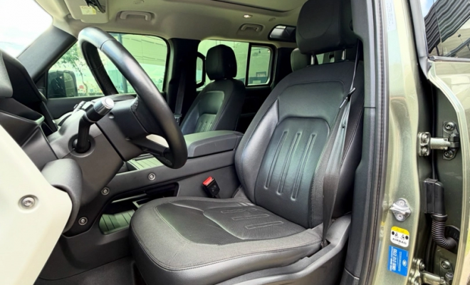 Land Rover Defender 110 2.0 Turbo SE Si4 Aut. 2021 Gasolina-8