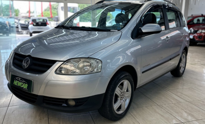 VW - VolksWagen SPACEFOX 1.6/ 1.6 Trend Total Flex 8V 5p 2008 Flex