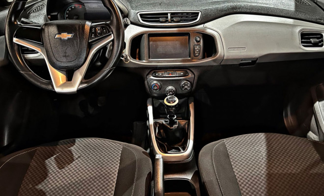 GM - Chevrolet ONIX HATCH LT 1.0 8V FlexPower 5p Mec. 2017 Flex-4