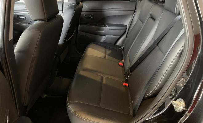 Mitsubishi ASX 2.0 16V 4x4 160cv Gasolina Aut. 2015-12