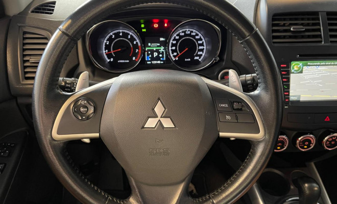 Mitsubishi ASX 2.0 16V 4x4 160cv Gasolina Aut. 2015-6