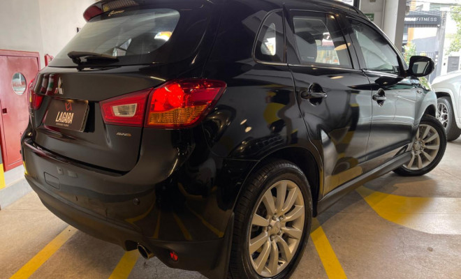 Mitsubishi ASX 2.0 16V 4x4 160cv Gasolina Aut. 2015-0