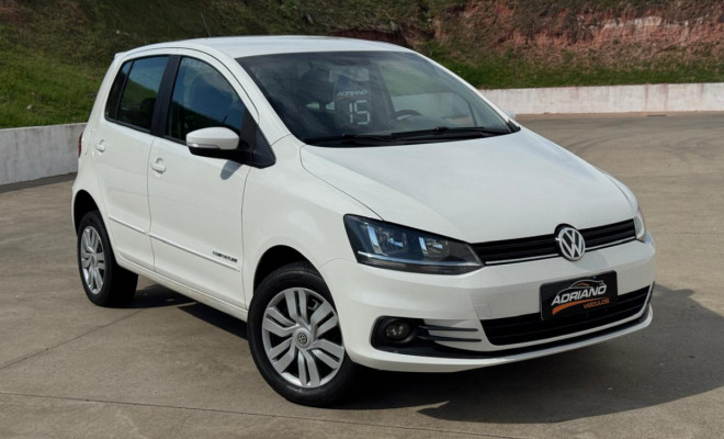 Fox Comfortline 1.6 2015 | Baixa km, completo e pronto para você-16