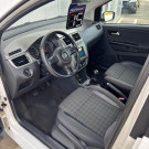 Fox Comfortline 1.6 2015 | Baixa km, completo e pronto para você-5