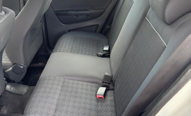 Fox Comfortline 1.6 2015 | Baixa km, completo e pronto para você-6