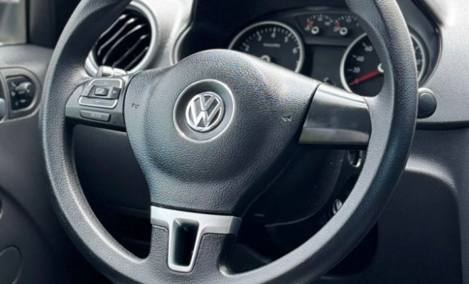 VW - VolksWagen VOYAGE 1.0/1.0 City Mi Total Flex 8V 4p 2013 Flex-6