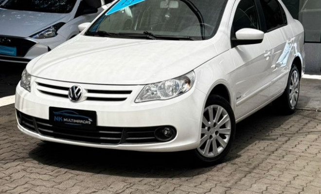 VW - VolksWagen VOYAGE 1.0/1.0 City Mi Total Flex 8V 4p 2013 Flex-1